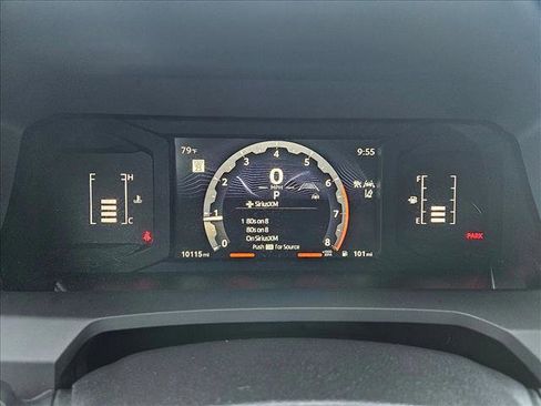 Used 2025 Toyota Tacoma SR5 AWD/4WD image 12