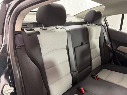 Used 2012 Chevrolet Cruze LS w/ Connectivity Package image 21
