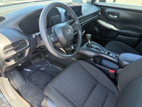 Used 2026 Honda HR-V LX image 12