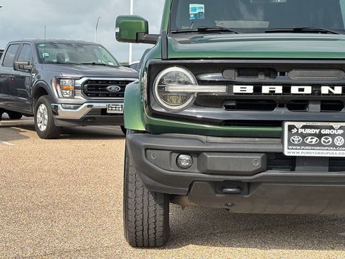 Used 2023 Ford Bronco Outer Banks AWD/4WD image 4