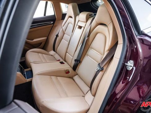 Used 2018 Porsche Panamera 4S AWD/4WD image 80
