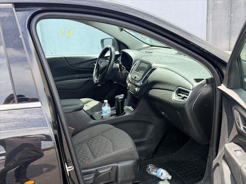 Used 2019 Chevrolet Equinox LT FWD image 21