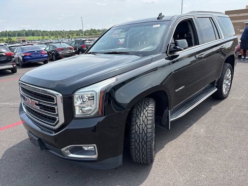 Used 2018 GMC Yukon SLT AWD/4WD image 7