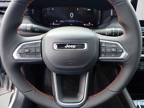 New 2026 Jeep Compass Trailhawk w/ Sun, Sound & Navigation Group image 15