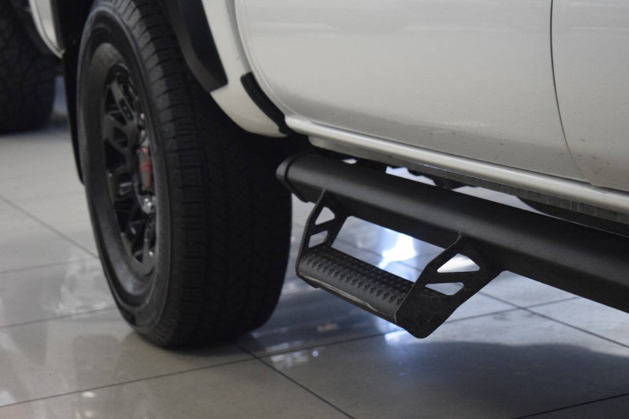 Used 2017 Toyota Tacoma TRD Pro AWD/4WD image 27