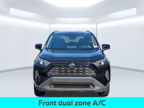 Used 2022 Toyota RAV4 XLE FWD image 12