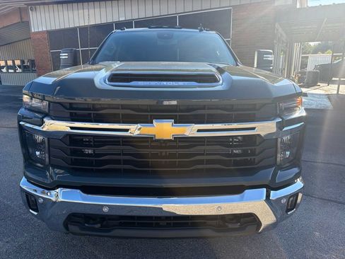 New 2026 Chevrolet Silverado 2500 LT w/ Safety Package AWD/4WD image 2