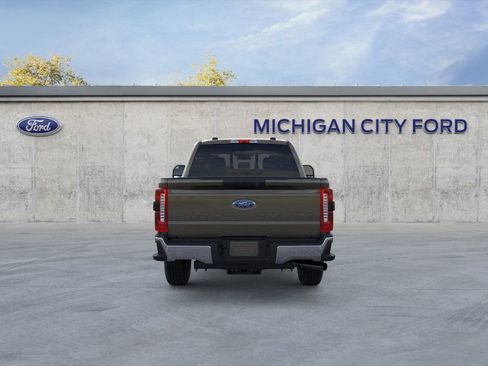 New 2026 Ford F250 XLT w/ XLT Premium Package image 5