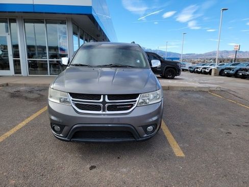 Used 2013 Dodge Journey SXT w/ Flexible Seating Group image 2