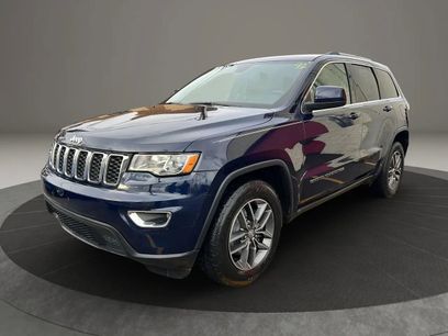 Used 2018 Jeep Grand Cherokee Laredo