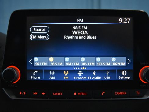 New 2025 Nissan Sentra SR w/ SR Premium Package image 8