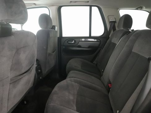Used 2007 GMC Envoy SLE image 24