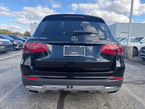 Certified 2022 Mercedes-Benz GLC 300 4MATIC w/ Premium Package Lite image 5