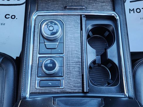 Used 2020 Ford Expedition Limited w/ Equipment Group 301A image 20