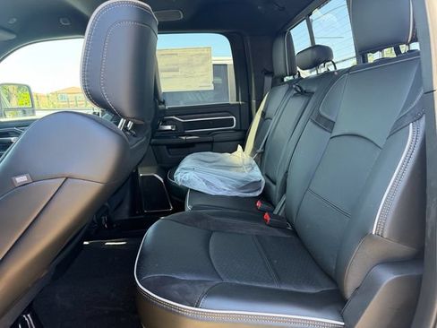 New 2026 RAM 2500 Laramie w/ Night Edition AWD/4WD image 27