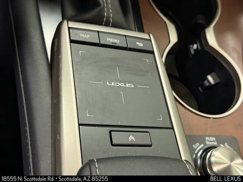 Used 2020 Lexus RX 350L Premium w/ Premium Package image 31