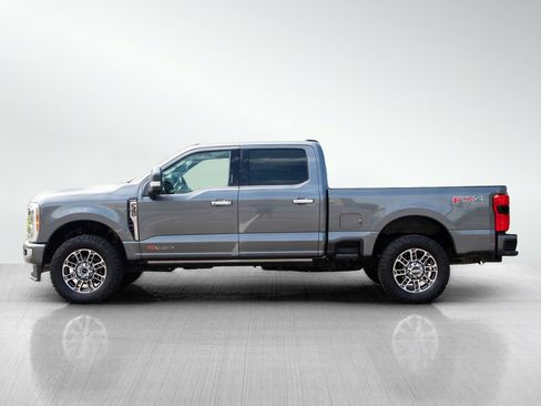 Used 2023 Ford F350 Limited w/ FX4 Off-Road Package AWD/4WD image 2