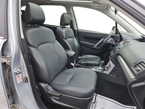 Used 2015 Subaru Forester 2.5i Limited image 41