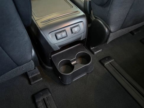 Used 2020 Toyota Sienna SE Premium AWD/4WD image 46