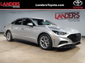 Used 2023 Hyundai Sonata SEL w/ Cargo Package video 1