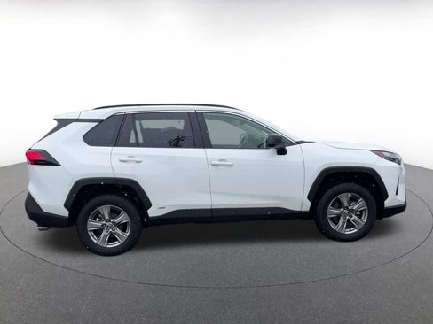 Used 2025 Toyota RAV4 LE image 16