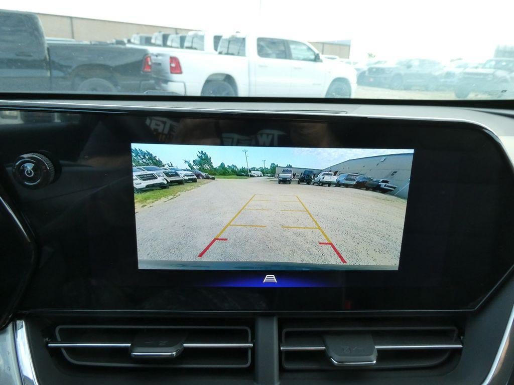 New 2026 Chevrolet Trax LT w/ Driver Confidence Package FWD image 23