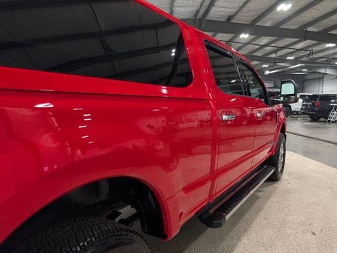 Used 2021 Ford F350 Lariat w/ Lariat Ultimate Package image 3