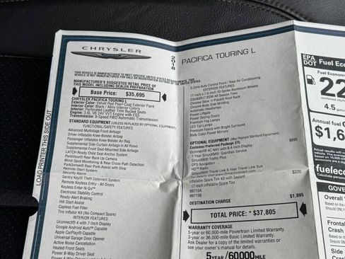 Used 2018 Chrysler Pacifica Touring-L image 34