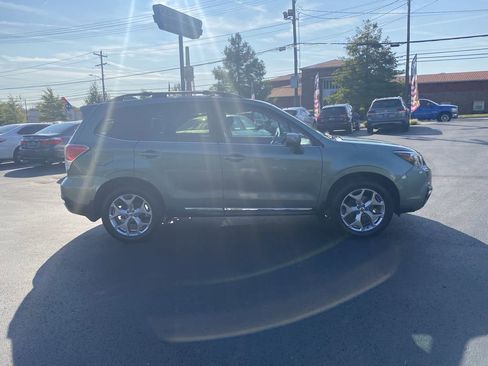 Used 2017 Subaru Forester 2.5i Touring image 4