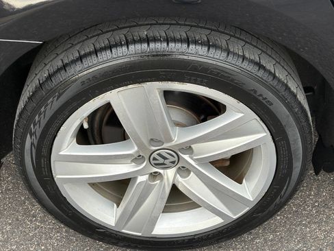 Used 2014 Volkswagen CC Sport image 14