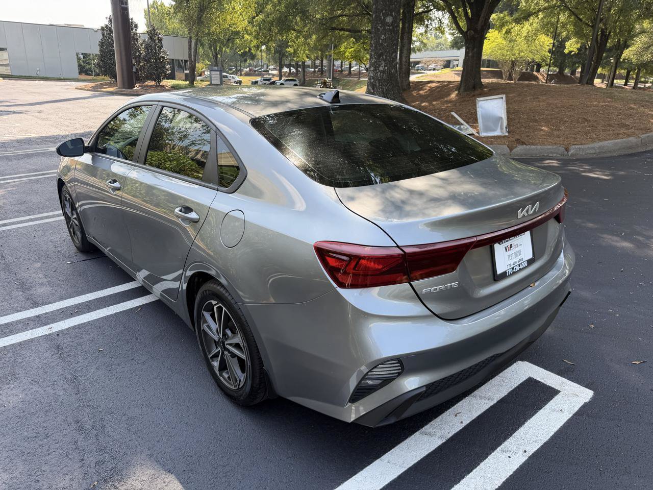 Used 2022 Kia Forte LXS FWD image 7