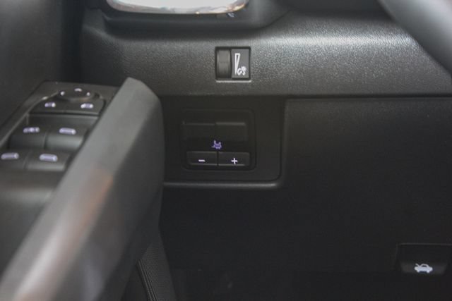 New 2026 GMC Canyon Elevation w/ Convenience Package AWD/4WD image 15