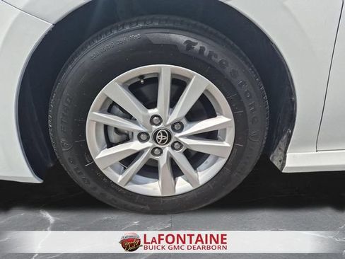 Used 2025 Toyota Camry LE FWD image 32