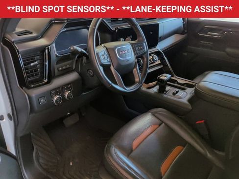 Used 2023 GMC Sierra 1500 AT4 w/ AT4 Premium Package AWD/4WD image 10