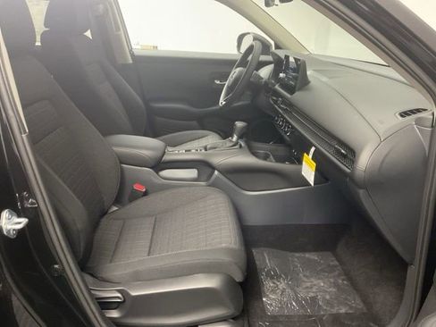 New 2026 Honda HR-V LX image 25