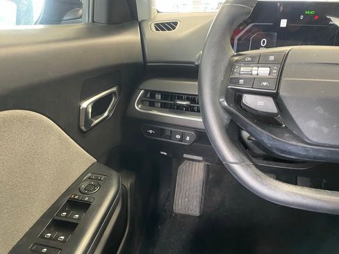 Used 2025 Kia K4 EX image 10