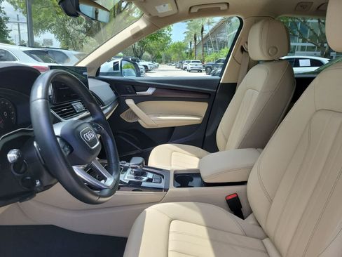 Used 2023 Audi Q5 2.0T Premium Plus w/ Premium Plus Package AWD/4WD image 19