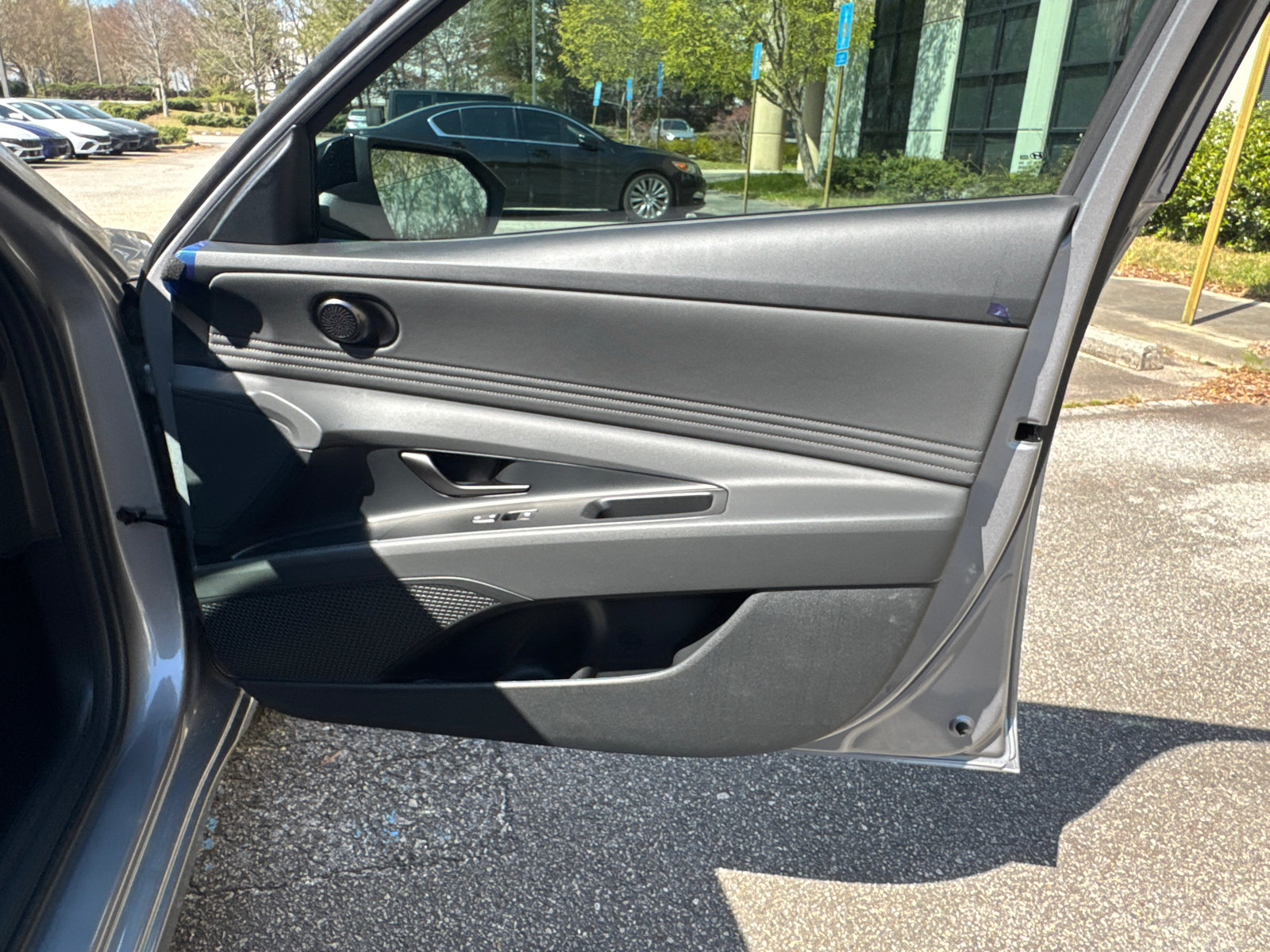 New 2026 Hyundai Kona Limited FWD image 15