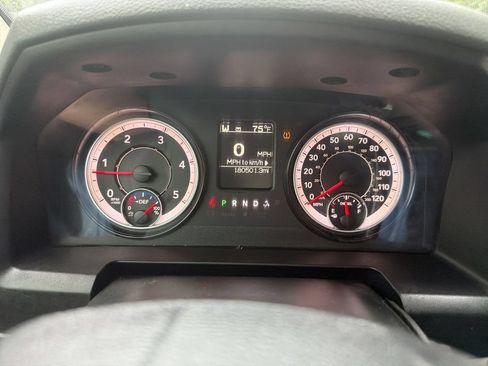 Used 2018 RAM 2500 SLT AWD/4WD image 12