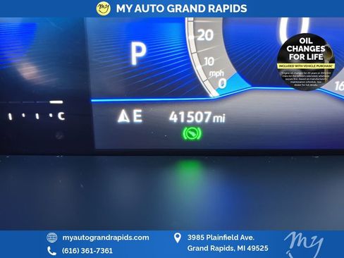 Used 2022 Volkswagen Tiguan SE image 18