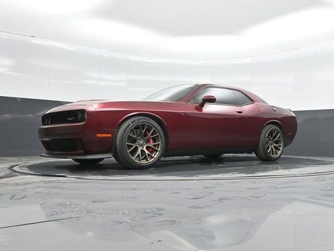 Used 2017 Dodge Challenger SRT Hellcat image 48