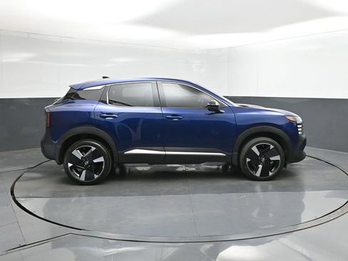 New 2026 Nissan Kicks SR w/ SR Premium Package image 15