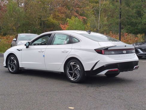 New 2026 Hyundai Sonata SEL image 5