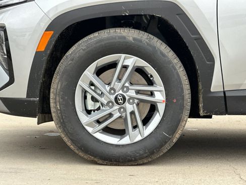 New 2026 Hyundai Tucson SE image 25