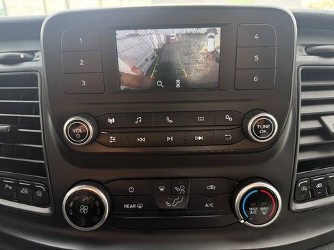 Used 2021 Ford Transit 350 XLT RWD image 8