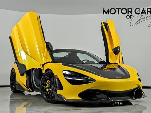 Used 2022 McLaren 720S Luxury RWD image 1