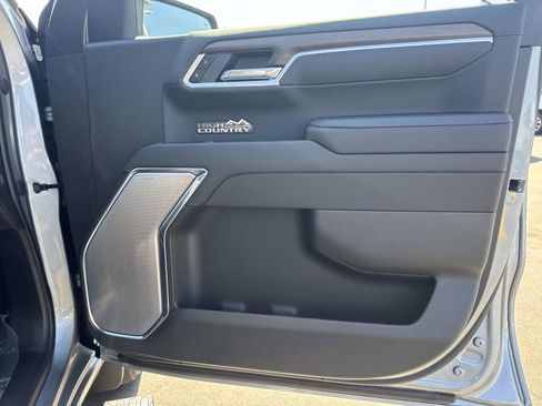 Used 2025 Chevrolet Silverado 1500 High Country w/ High Country Premium Package image 25