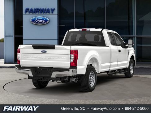 Used 2022 Ford F350 XL w/ Power Equipment Group AWD/4WD image 2