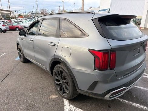 Used 2021 Kia Sorento SX image 6