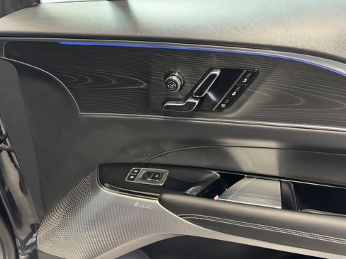 Used 2024 Cadillac Lyriq Sport image 25